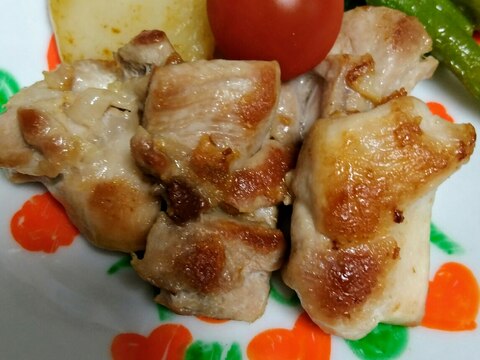 ぱぱっと鶏肉のガーリック炒め